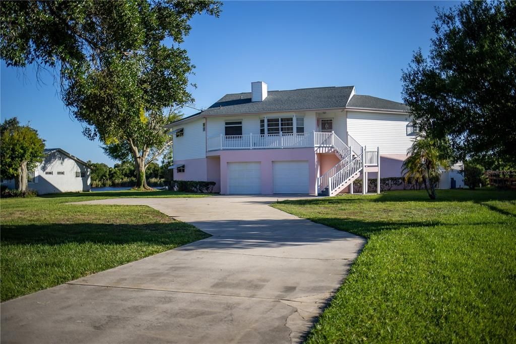 Recently Sold: $449,500 (2 beds, 2 baths, 2054 Square Feet)