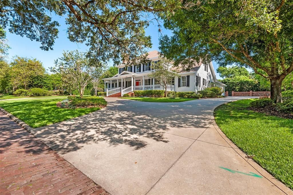 Recently Sold: $1,390,000 (5 beds, 4 baths, 4955 Square Feet)