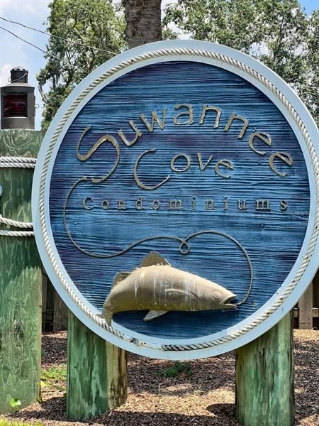 Suwannee Cove