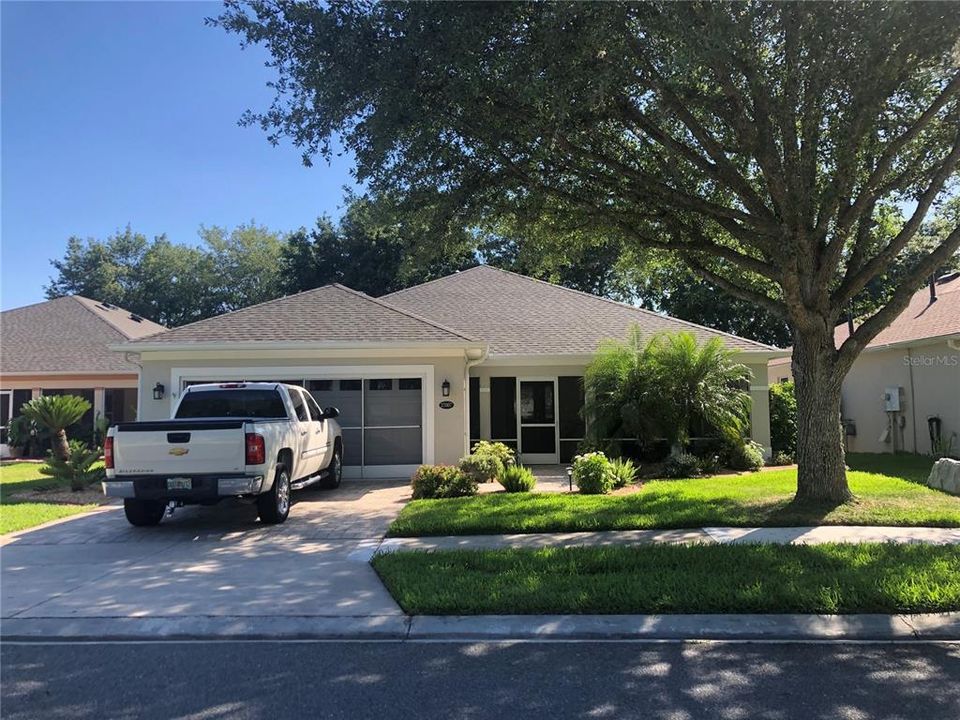 最近售出: $380,000 (2 贝兹, 2 浴室, 2093 平方英尺)