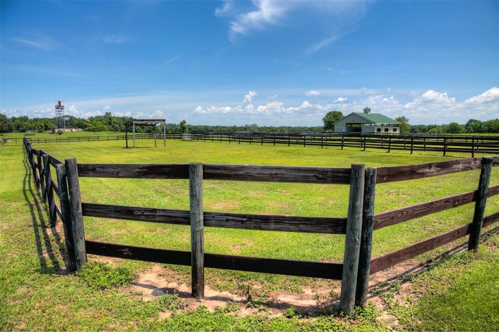 Vendido Recientemente: $914,000 (4 camas, 2 baños, 2166 Pies cuadrados)