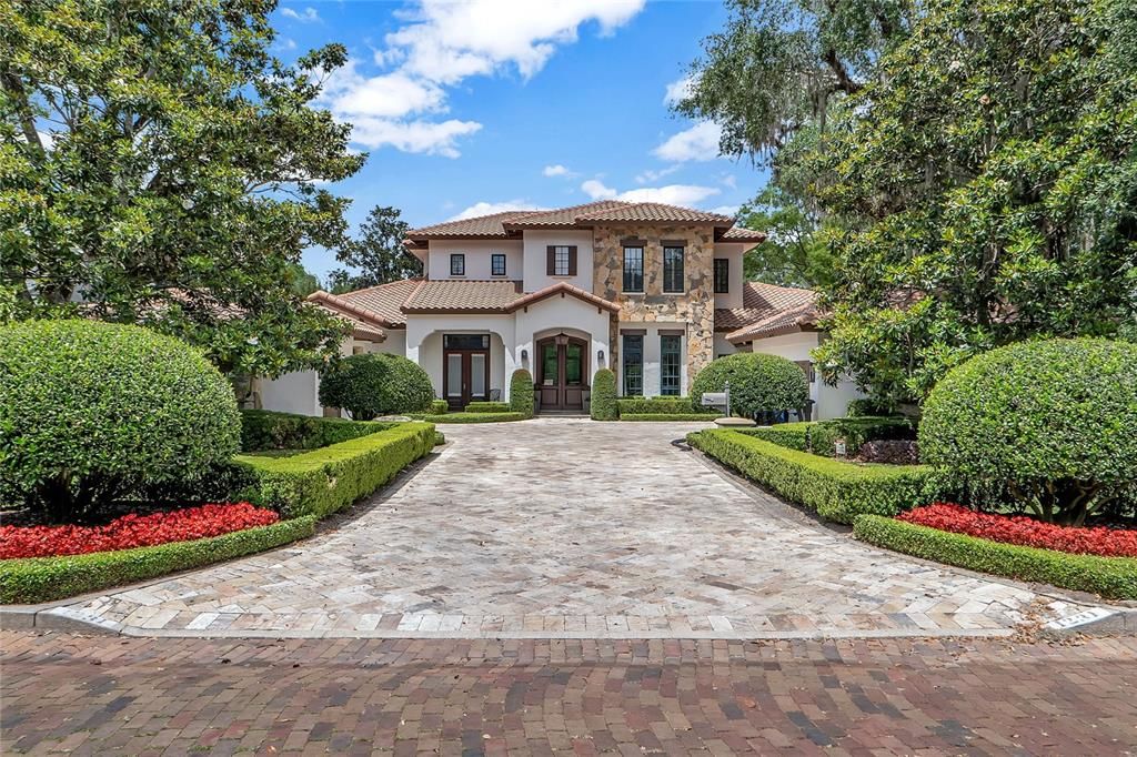 Recently Sold: $4,250,000 (5 beds, 5 baths, 5633 Square Feet)