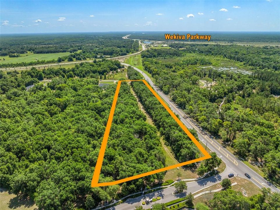 待售: $399,000 (5.47 acres)