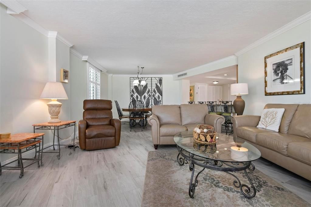 Recently Sold: $1,499,000 (2 beds, 2 baths, 1195 Square Feet)