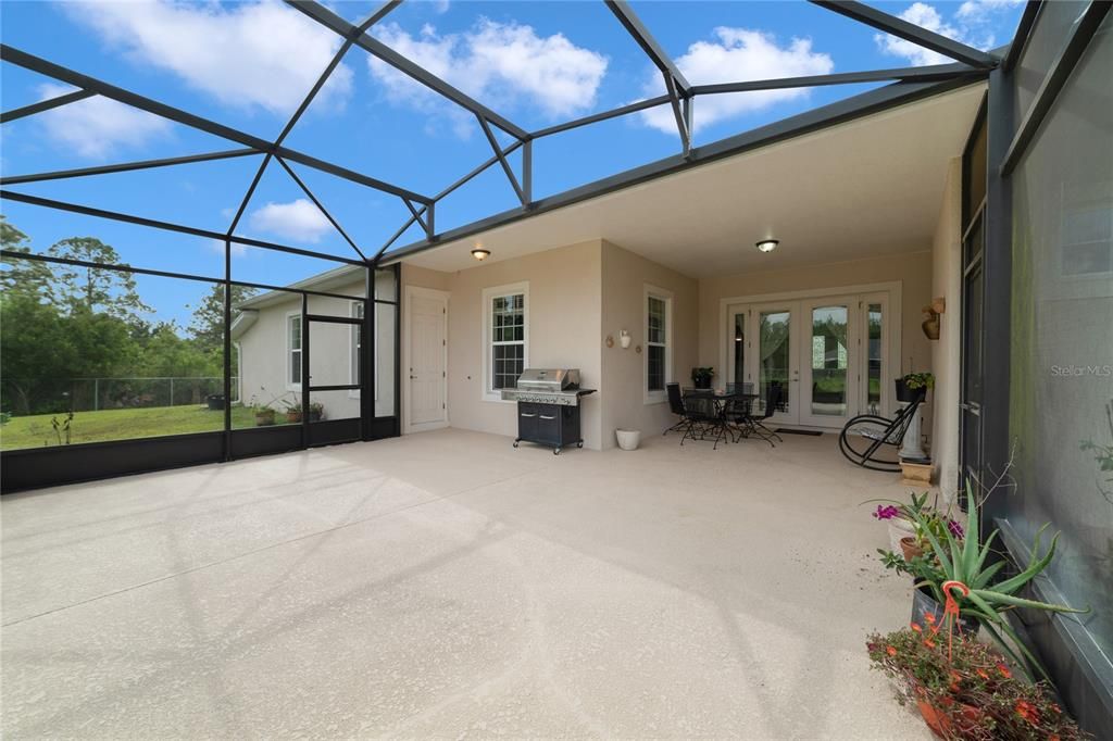 Screened Porch