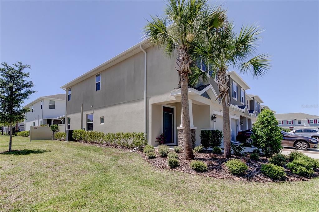 Recently Sold: $350,000 (3 beds, 2 baths, 1773 Square Feet)
