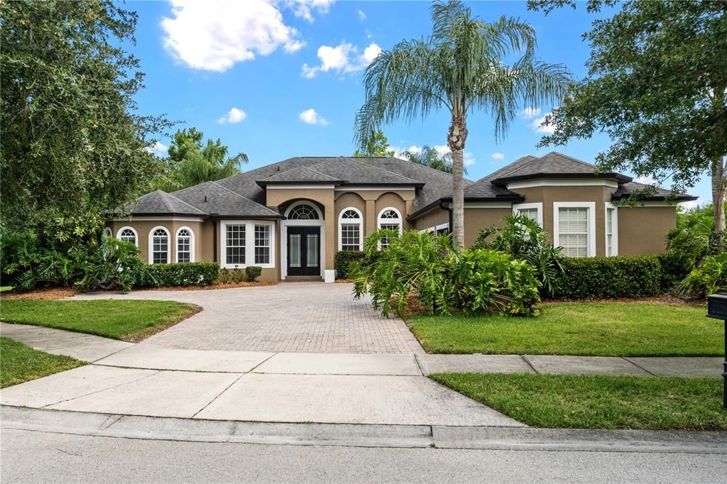 Recently Sold: $750,000 (5 beds, 3 baths, 3128 Square Feet)