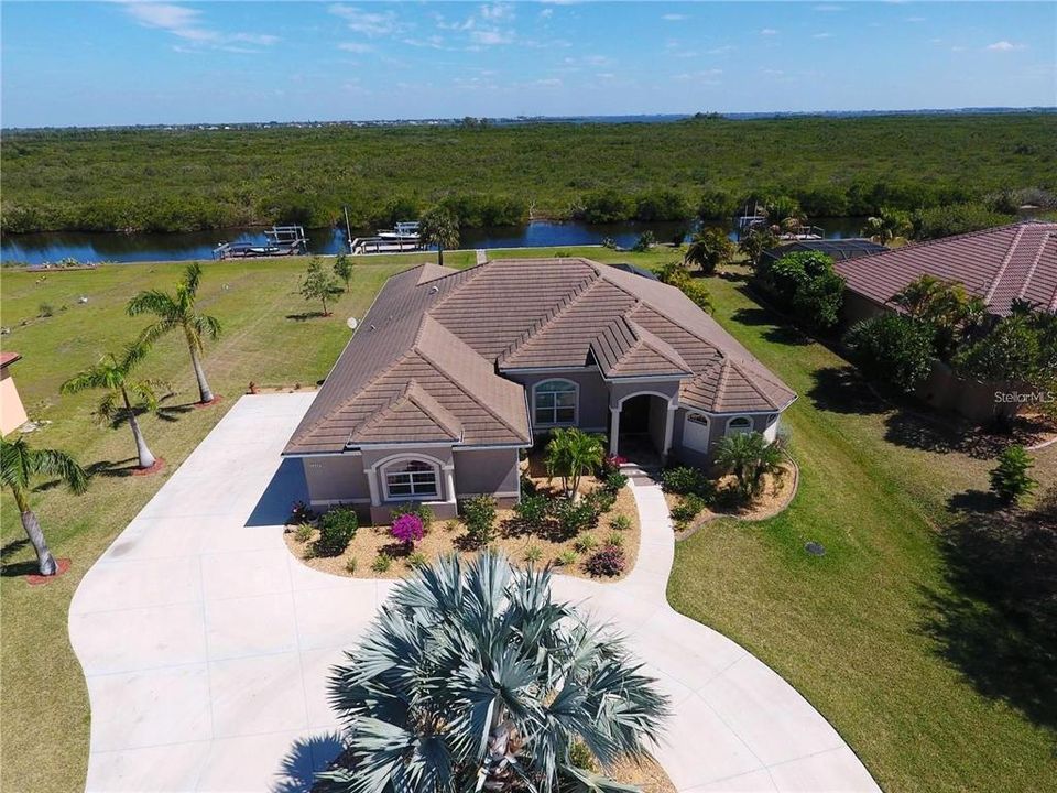 最近租的: $6,500 (3 贝兹, 3 浴室, 3003 平方英尺)