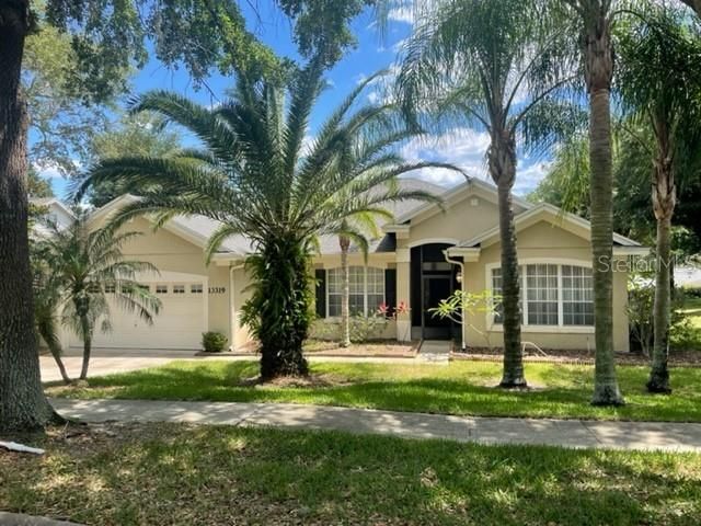 Recently Sold: $450,000 (3 beds, 2 baths, 2000 Square Feet)