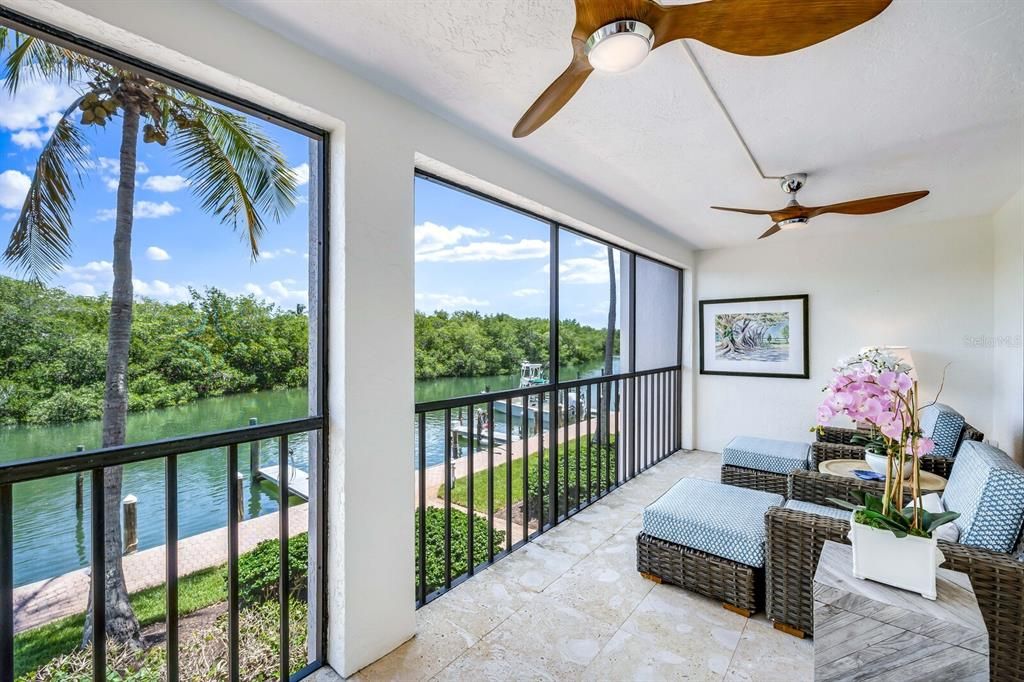 Recently Sold: $2,990,000 (3 beds, 3 baths, 1680 Square Feet)