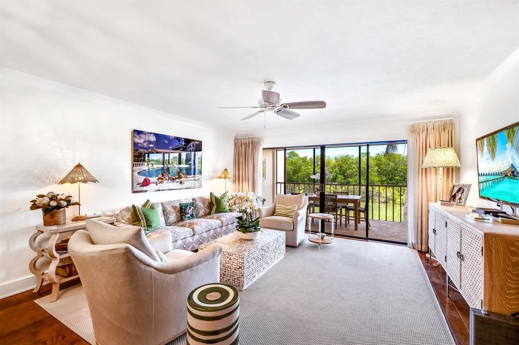 Recently Sold: $2,990,000 (3 beds, 3 baths, 1680 Square Feet)