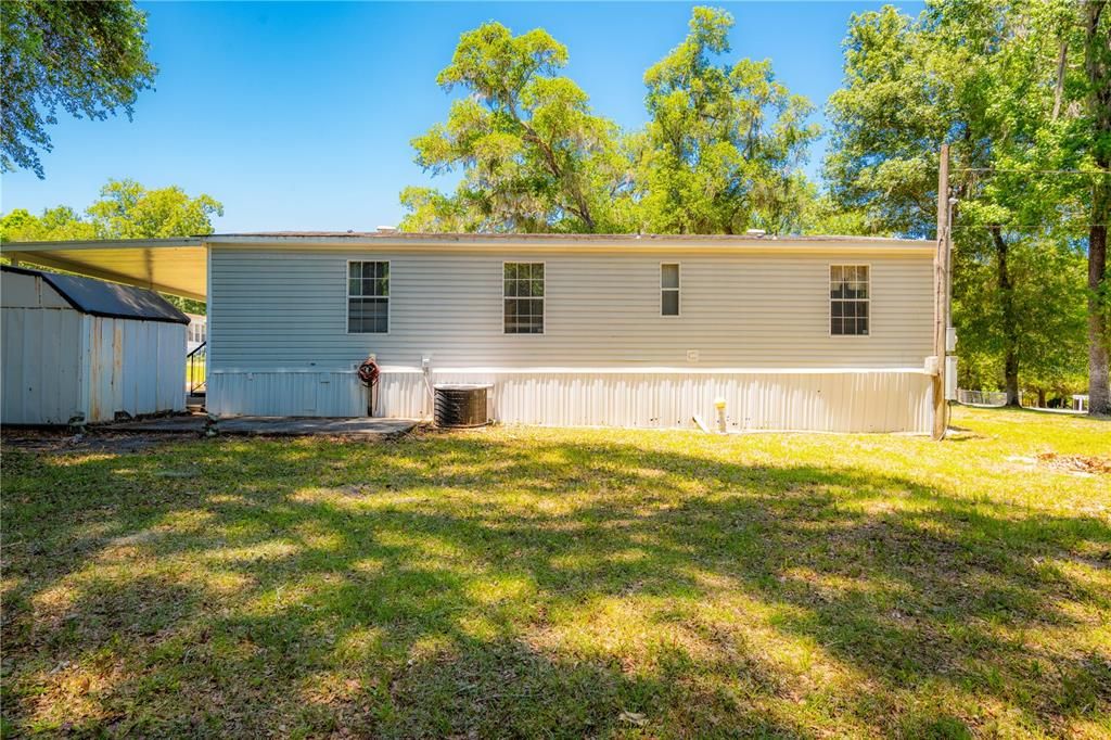 Recently Sold: $199,900 (3 beds, 2 baths, 1188 Square Feet)