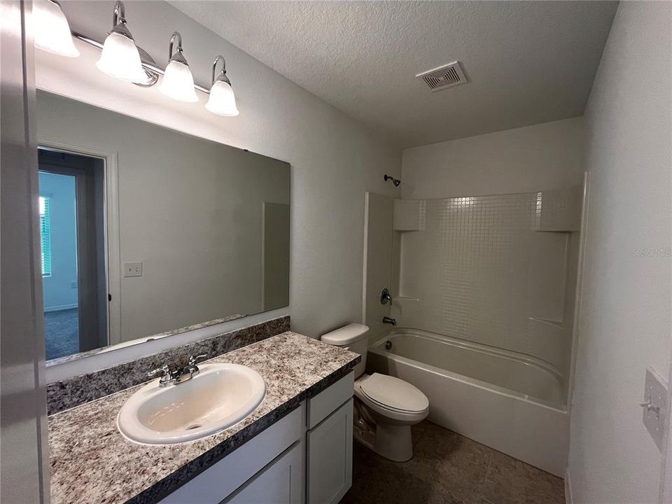 Недавно арендовано: $1,950 (3 спален, 2 ванн, 1421 Квадратных фут)
