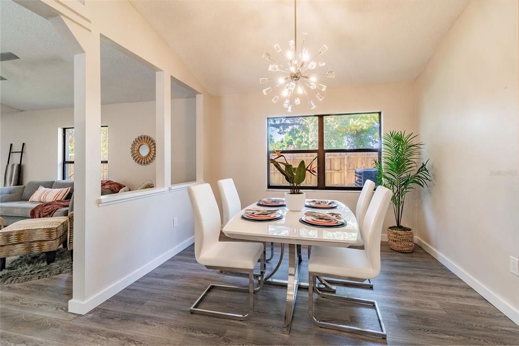 Recently Sold: $650,000 (3 beds, 2 baths, 1862 Square Feet)