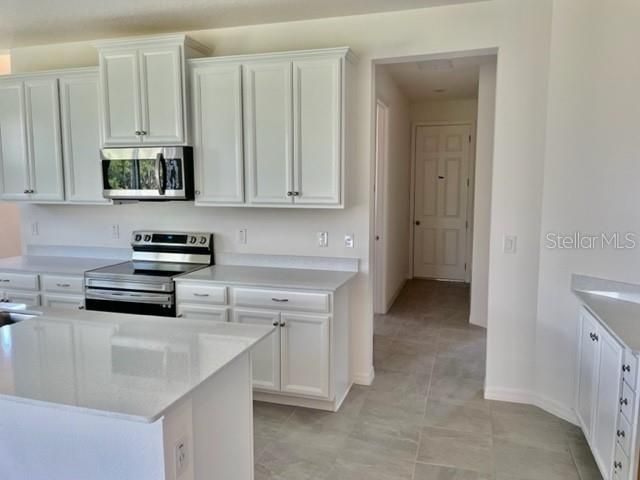 Recently Rented: $2,495 (3 beds, 2 baths, 1586 Square Feet)