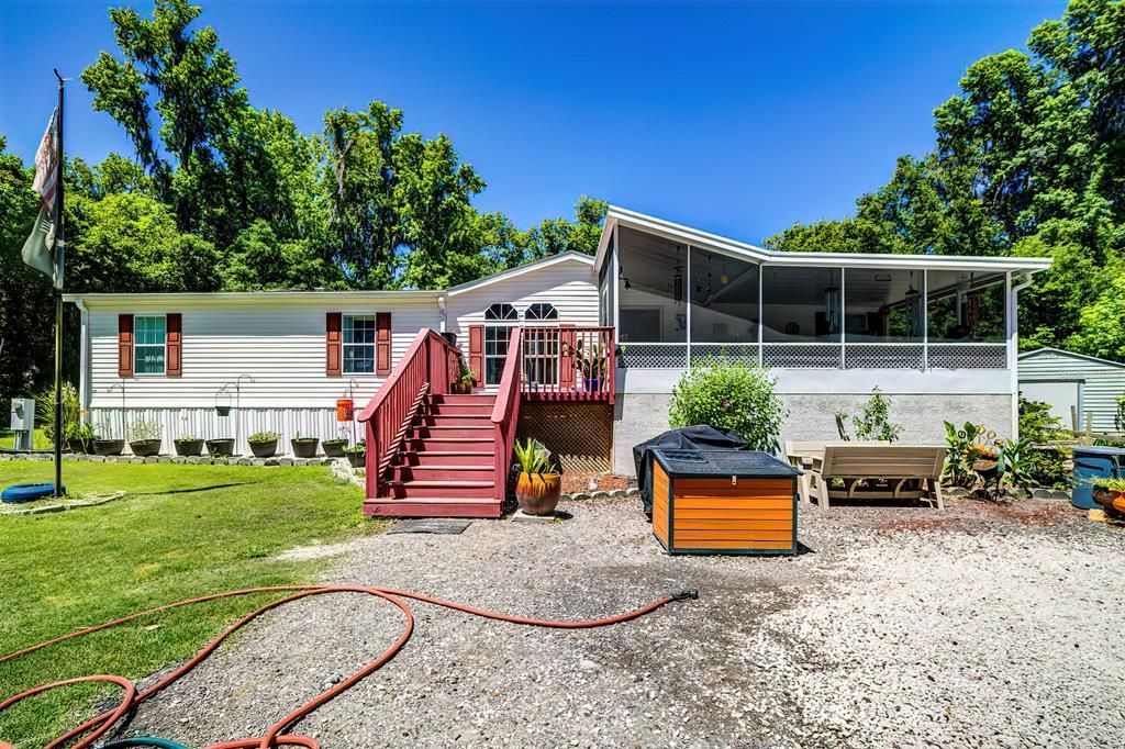 Recently Sold: $315,000 (3 beds, 2 baths, 1620 Square Feet)