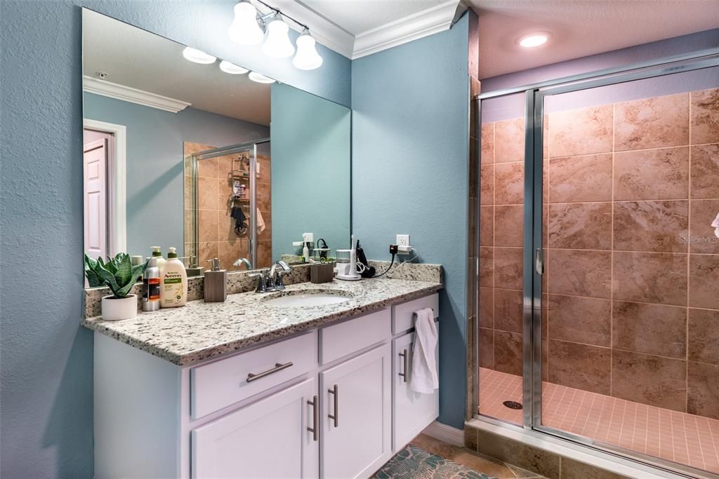 For Rent: $3,000 (2 beds, 2 baths, 1198 Square Feet)