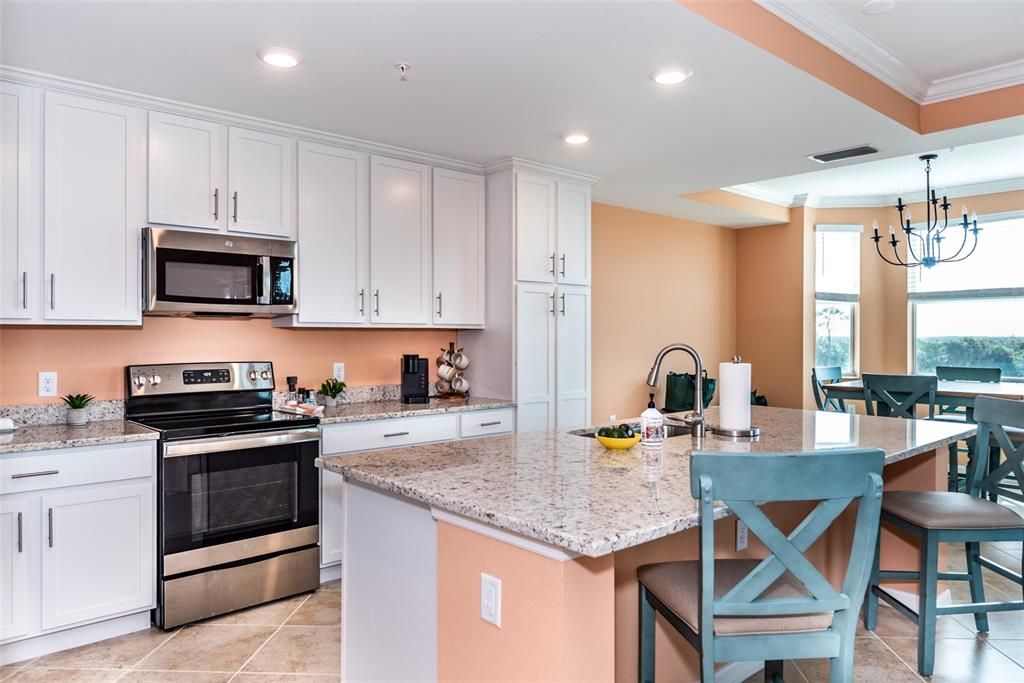 For Rent: $3,000 (2 beds, 2 baths, 1198 Square Feet)