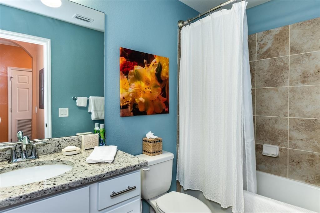 For Rent: $3,000 (2 beds, 2 baths, 1198 Square Feet)