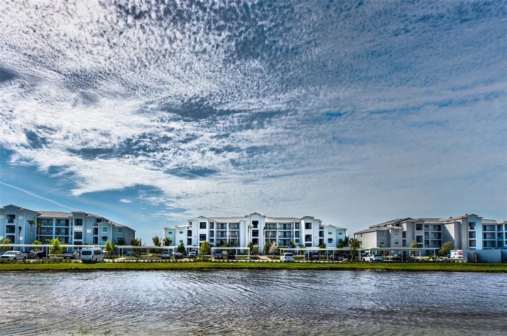 For Rent: $3,000 (2 beds, 2 baths, 1198 Square Feet)