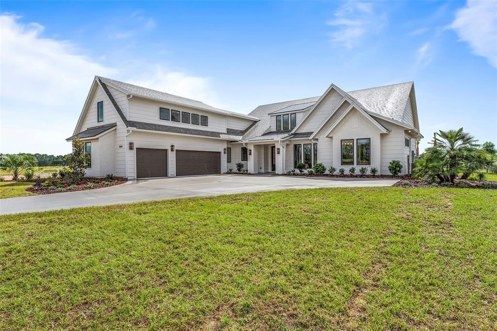 Recently Sold: $1,168,000 (4 beds, 4 baths, 3870 Square Feet)