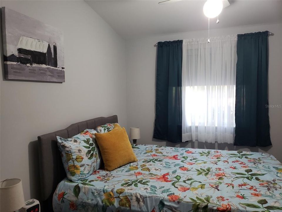 Vendido Recientemente: $299,000 (4 camas, 2 baños, 1536 Pies cuadrados)