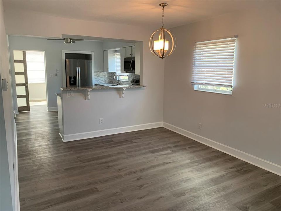 Recently Sold: $209,850 (2 beds, 2 baths, 1335 Square Feet)