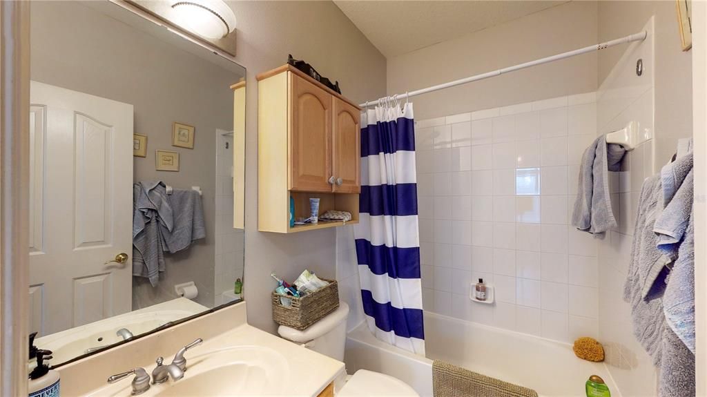 Недавно арендовано: $5,250 (3 спален, 2 ванн, 2186 Квадратных фут)