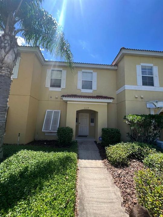 Recently Sold: $320,000 (3 beds, 2 baths, 1295 Square Feet)