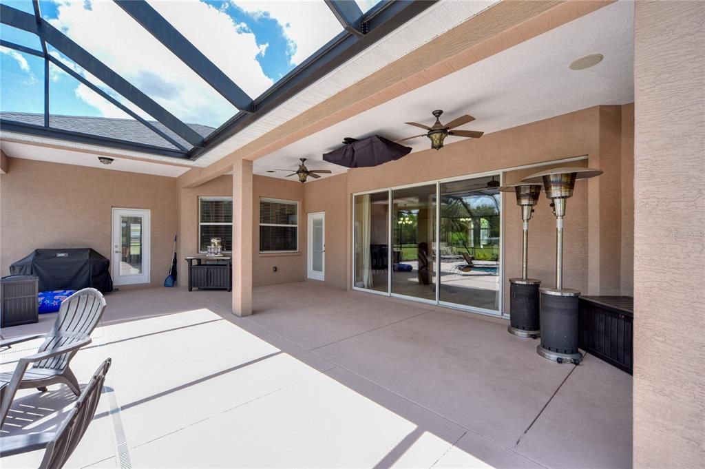 Recently Sold: $947,000 (4 beds, 3 baths, 3497 Square Feet)