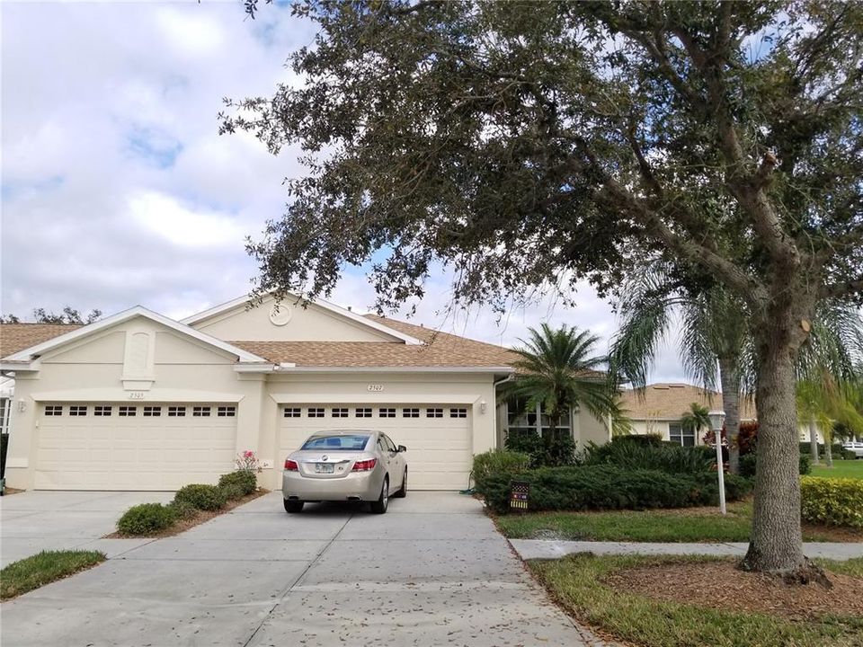 Recently Sold: $350,000 (2 beds, 2 baths, 1471 Square Feet)