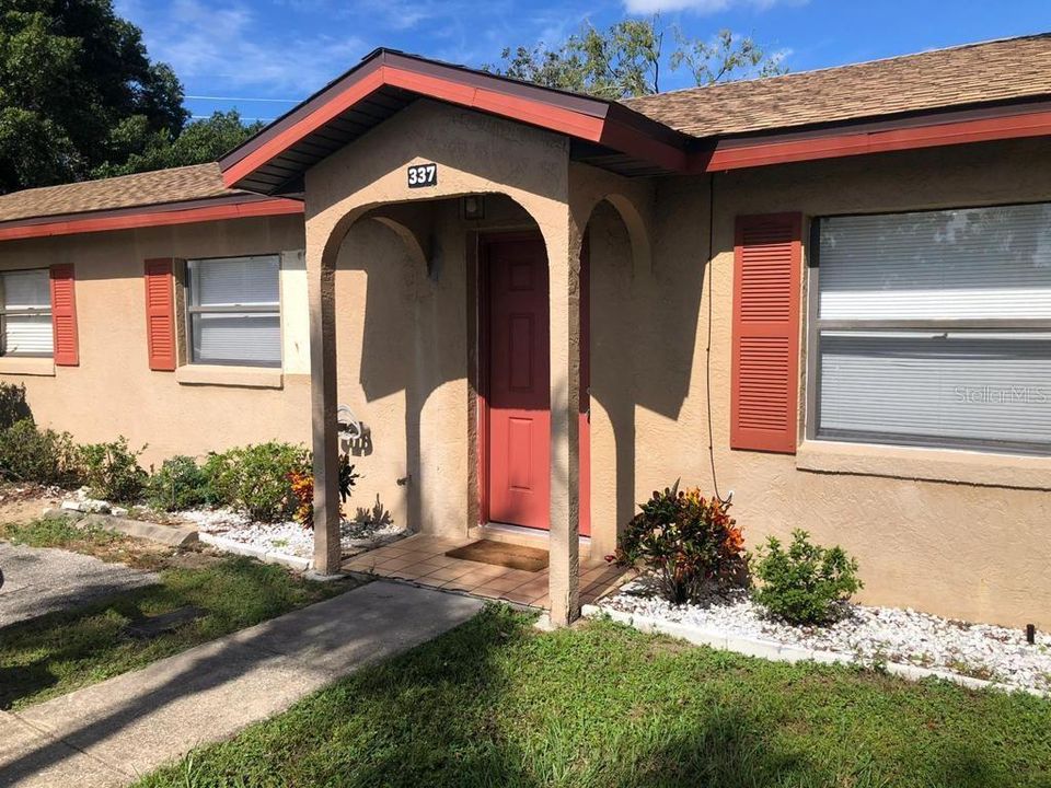 Recently Sold: $78,000 (2 beds, 1 baths, 810 Square Feet)