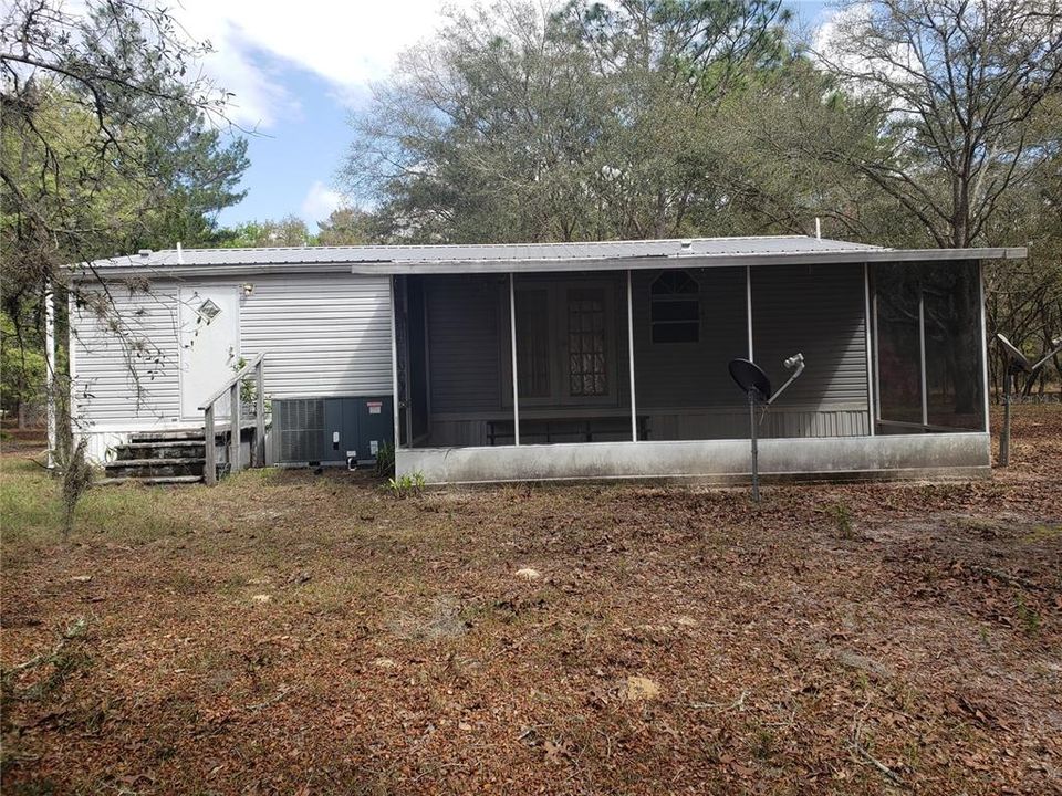 Recently Sold: $129,900 (2 beds, 2 baths, 1000 Square Feet)