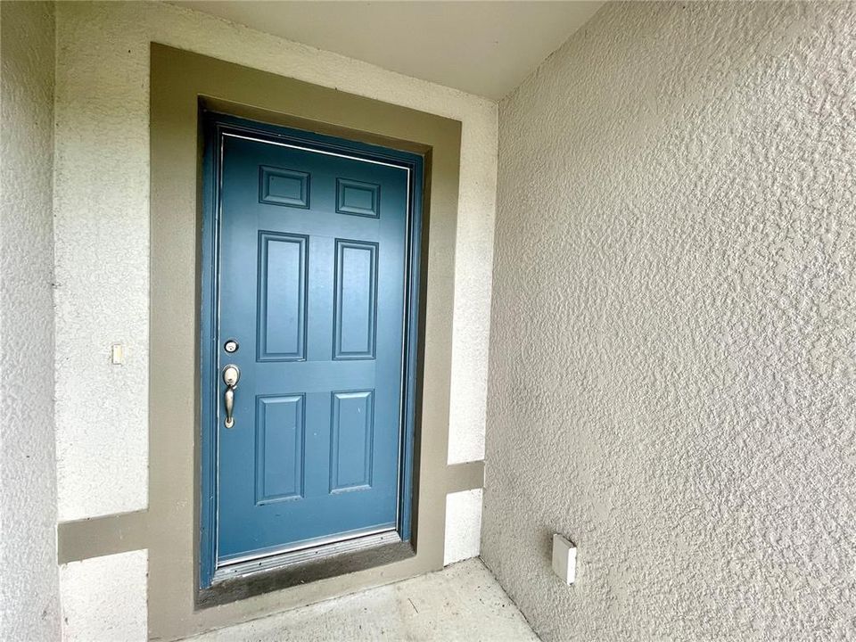 Recently Rented: $1,695 (2 beds, 2 baths, 1033 Square Feet)