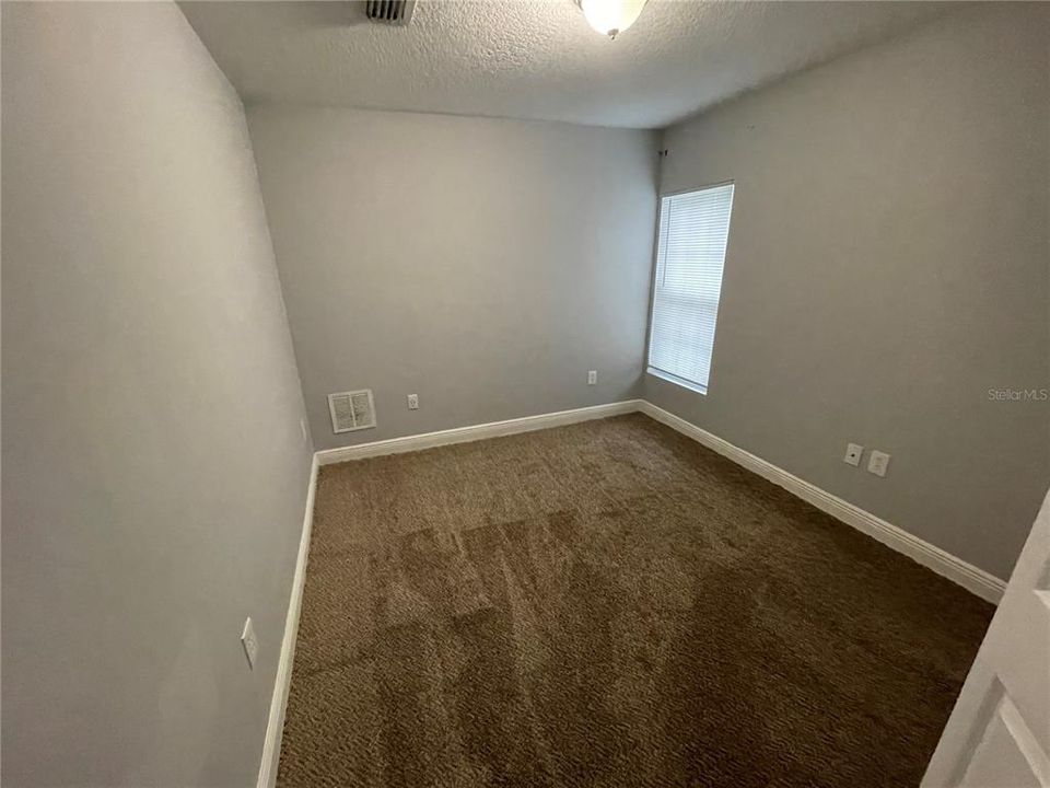 Recently Rented: $1,650 (3 beds, 1 baths, 1200 Square Feet)