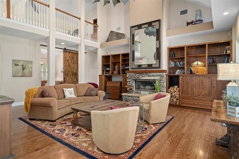 Recently Sold: $1,185,000 (5 beds, 4 baths, 4606 Square Feet)