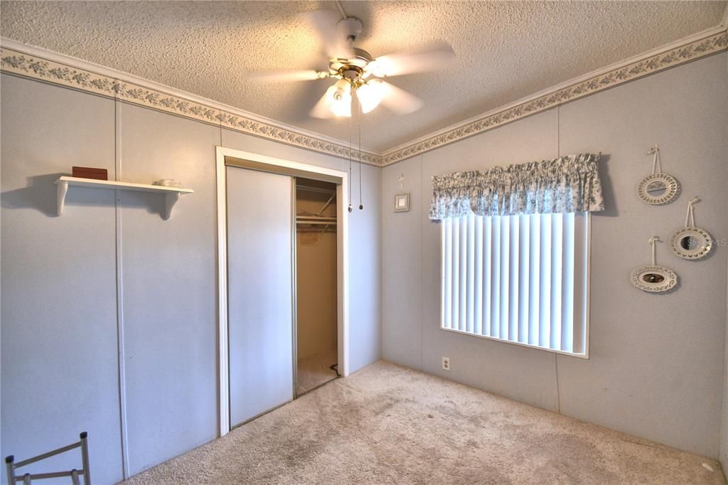 Recently Sold: $155,000 (2 beds, 2 baths, 1107 Square Feet)