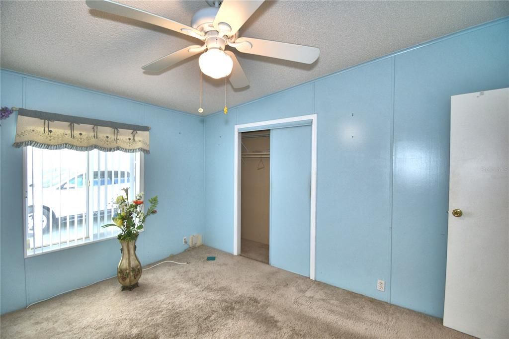 Recently Sold: $155,000 (2 beds, 2 baths, 1107 Square Feet)