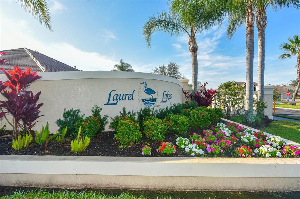 Recently Sold: $850,000 (3 beds, 3 baths, 2523 Square Feet)