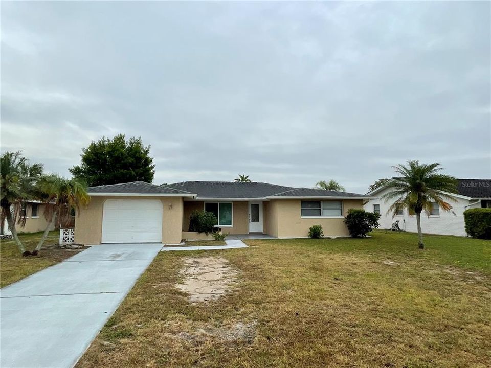 Recently Sold: $289,900 (3 beds, 2 baths, 1310 Square Feet)