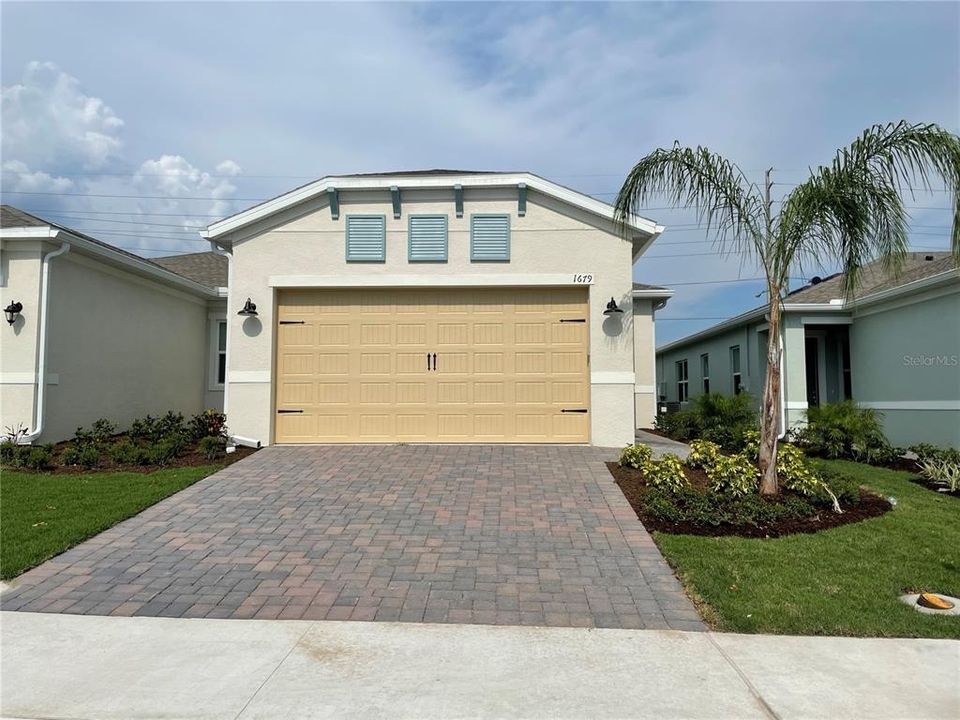 Recently Sold: $385,045 (2 beds, 2 baths, 1583 Square Feet)