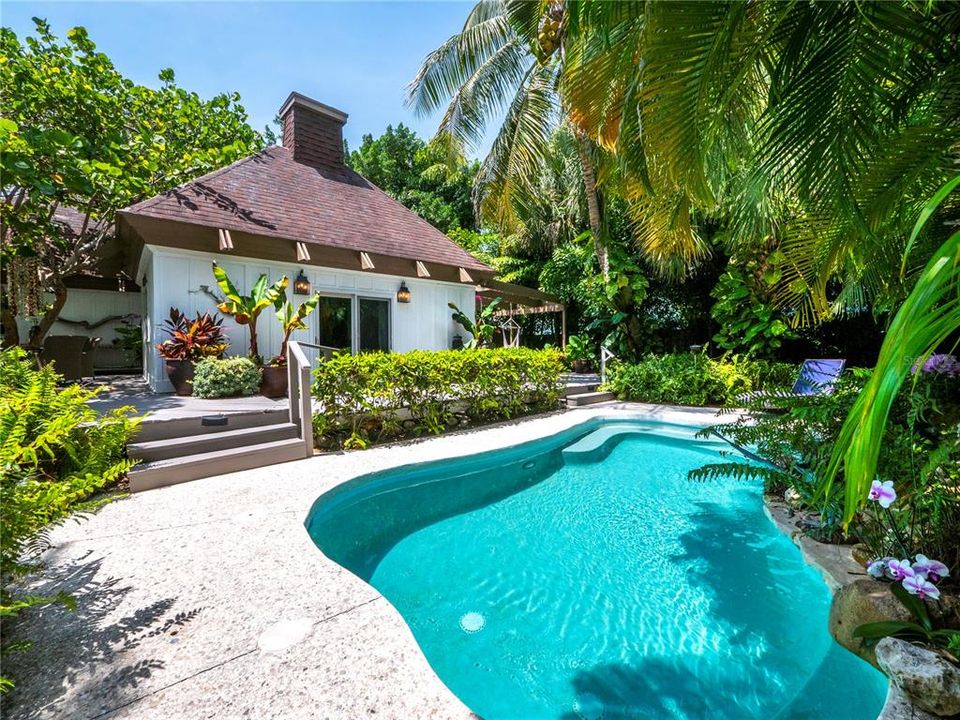 Recently Sold: $1,598,000 (3 beds, 2 baths, 1838 Square Feet)