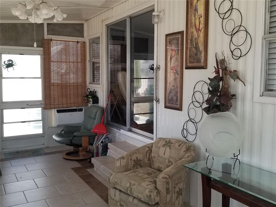 Vendido Recientemente: $150,000 (2 camas, 1 baños, 624 Pies cuadrados)