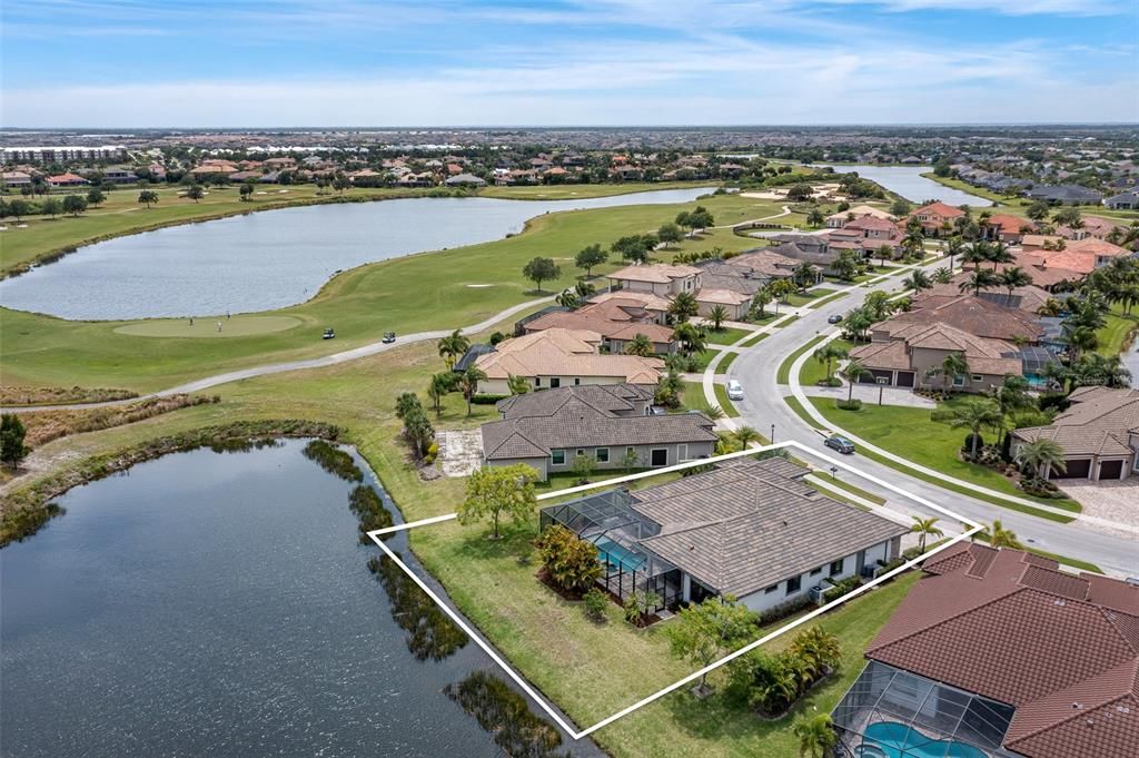 Recently Sold: $1,297,000 (3 beds, 3 baths, 2762 Square Feet)