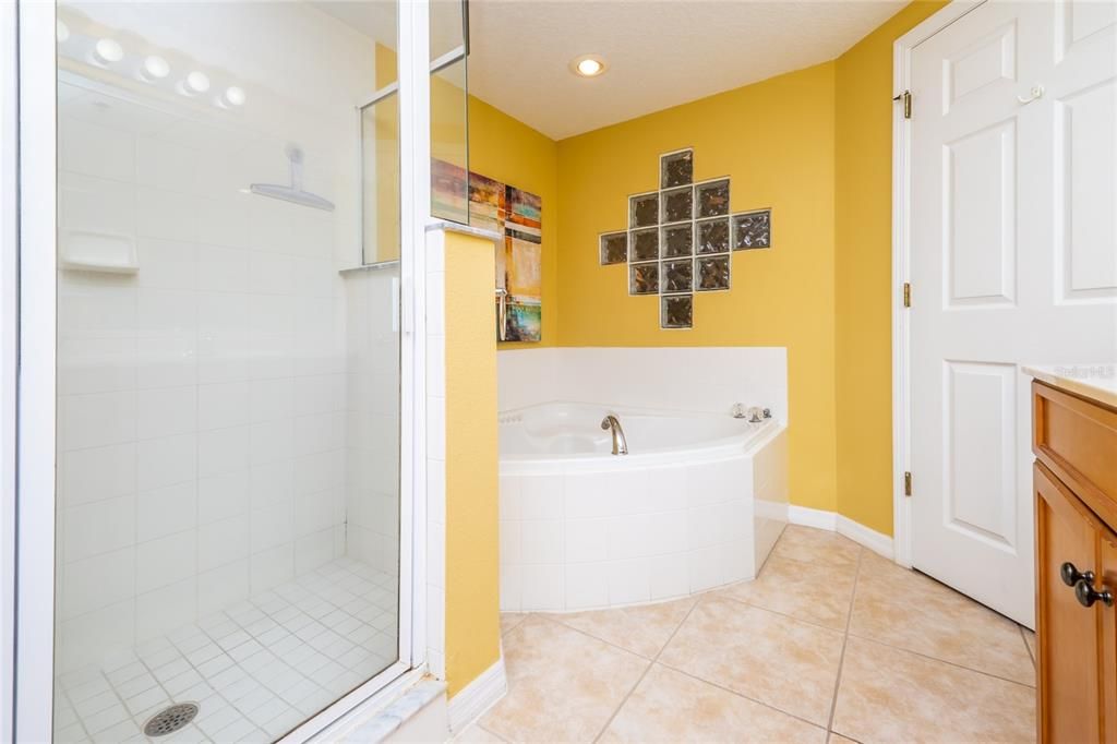 最近售出: $529,900 (3 贝兹, 2 浴室, 1771 平方英尺)