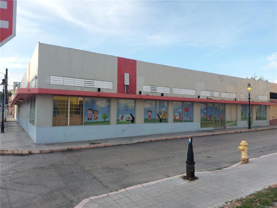 Recently Sold: $600,000 (0 beds, 0 baths, 0 Square Feet)