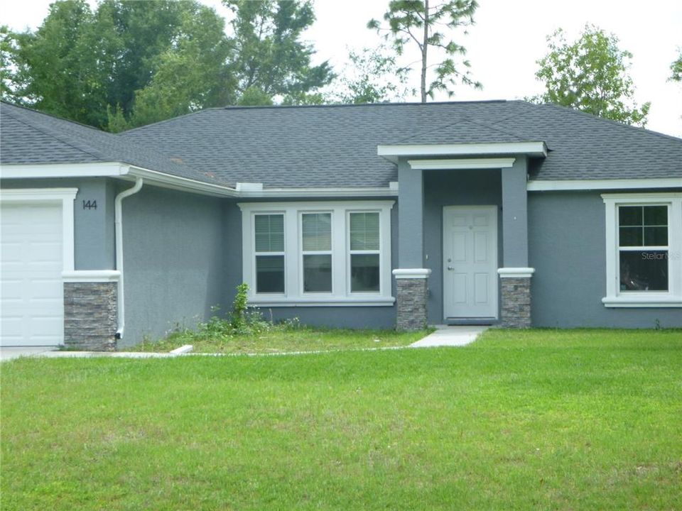 最近售出: $260,000 (3 贝兹, 2 浴室, 1691 平方英尺)