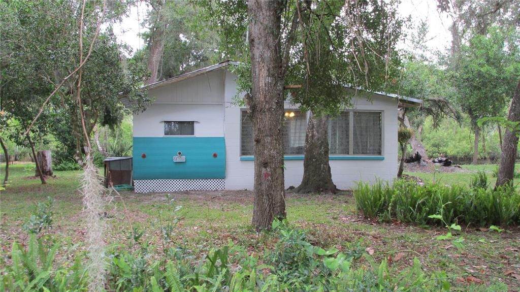 Recently Sold: $86,500 (1 beds, 1 baths, 560 Square Feet)