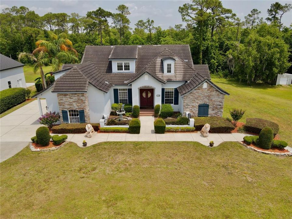 Recently Sold: $1,600,000 (5 beds, 4 baths, 4474 Square Feet)
