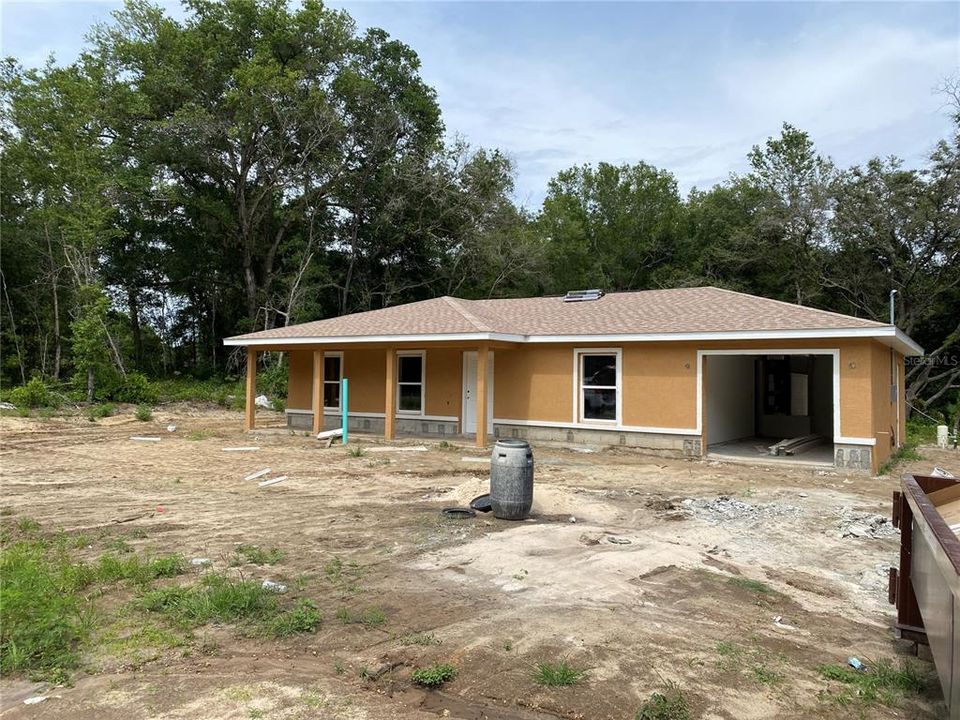 Recently Sold: $219,000 (3 beds, 2 baths, 1047 Square Feet)
